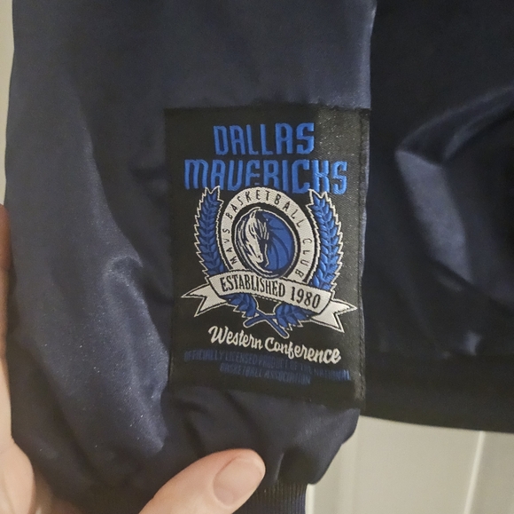 Dallas Mavericks NBA Ultra Game Men’s Size M & Large Navy Blue Snap Jacket - Picture 3 of 8
